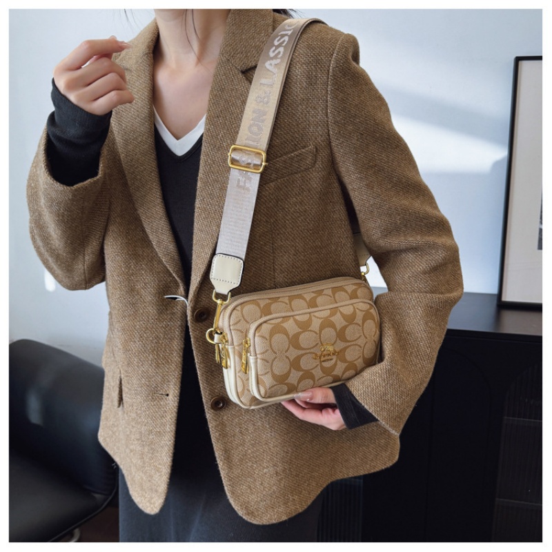 Nova Bolsa de Ombro Feminina R - Luxury Bags Logo avaliação e preço