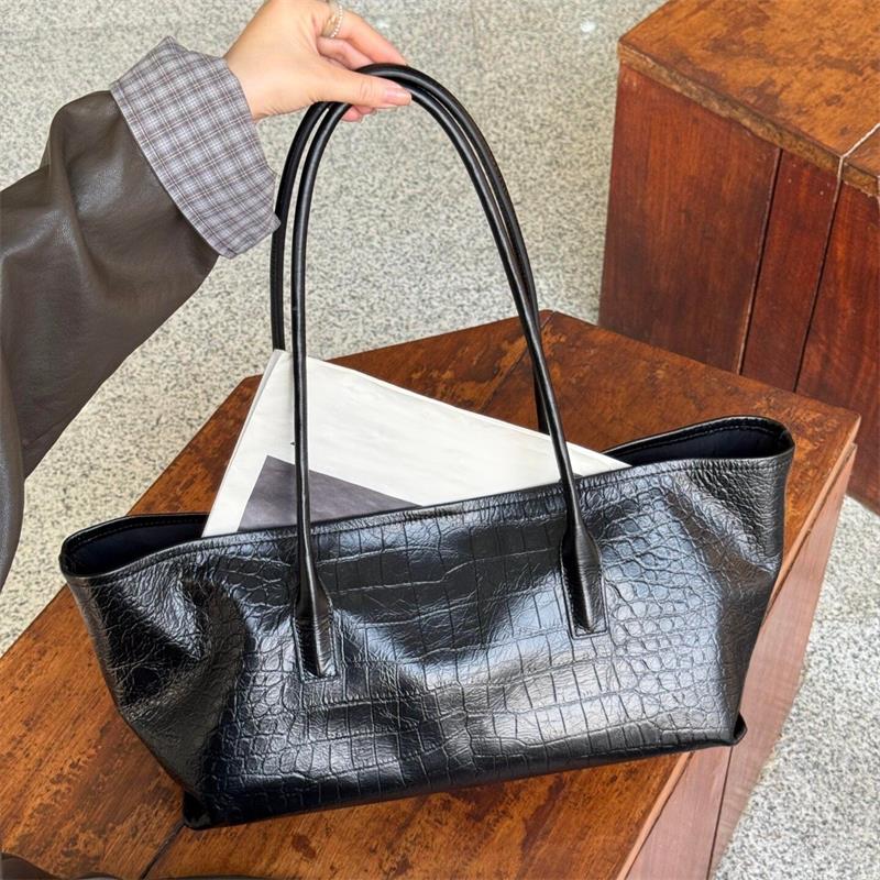 Bolsa de Ombro Transversal Fem - Luxury Bags Tote avaliação e preço