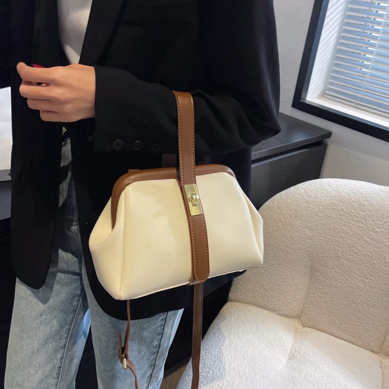 Nova Bolsa de Ombro Vintage de - Luxury Bags China Wholesale avaliação e preço